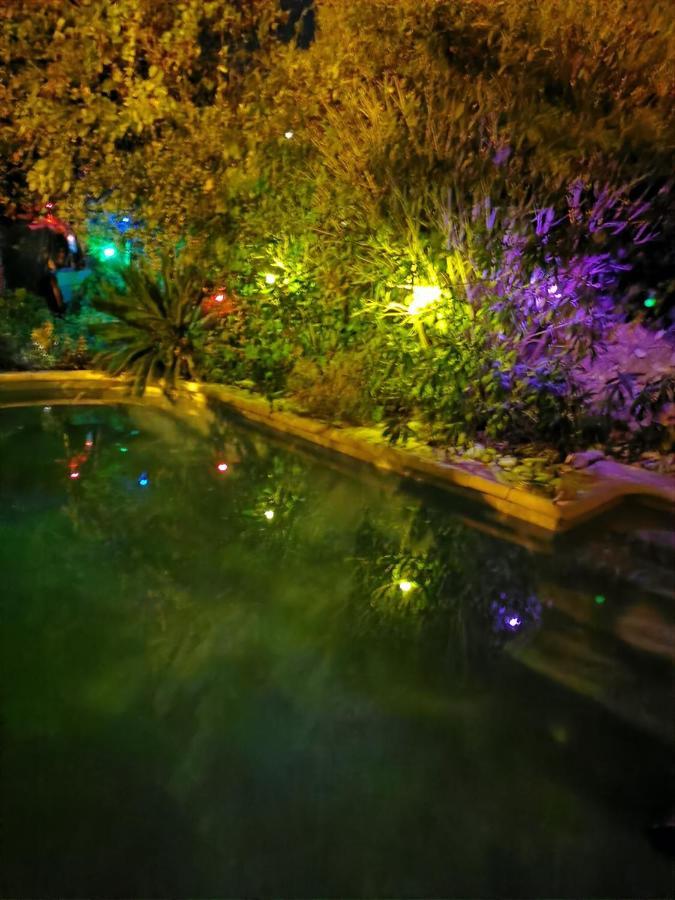 Appartement En Sous Sol De Villa Avec Acces Jardin Et Piscine مارسيليا المظهر الخارجي الصورة