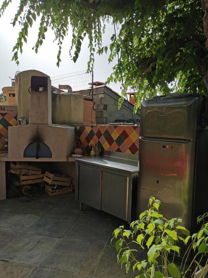 Appartement En Sous Sol De Villa Avec Acces Jardin Et Piscine مارسيليا المظهر الخارجي الصورة